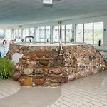 6-person With Loft, *