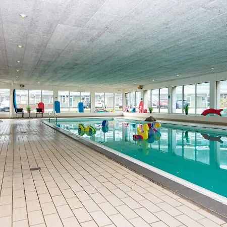 6-person With Loft, 灵克宾