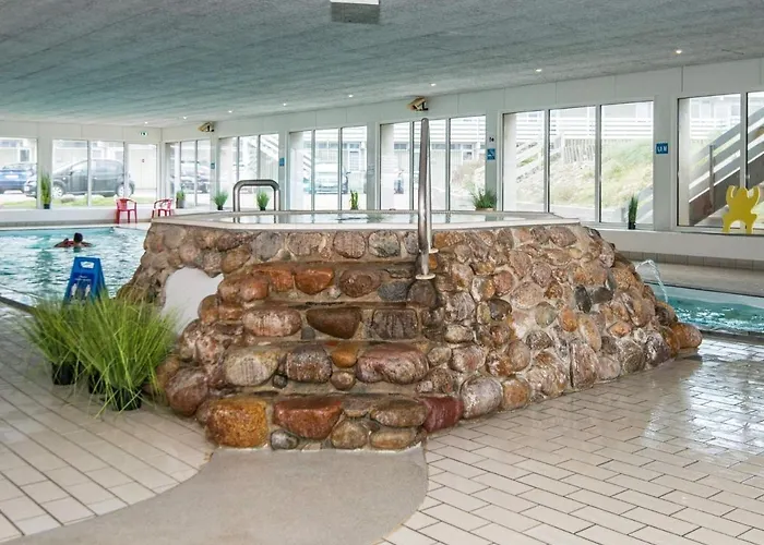 6-person With Loft, *